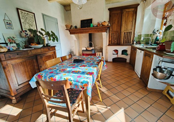 à vendre Mas de village Le Pompidou