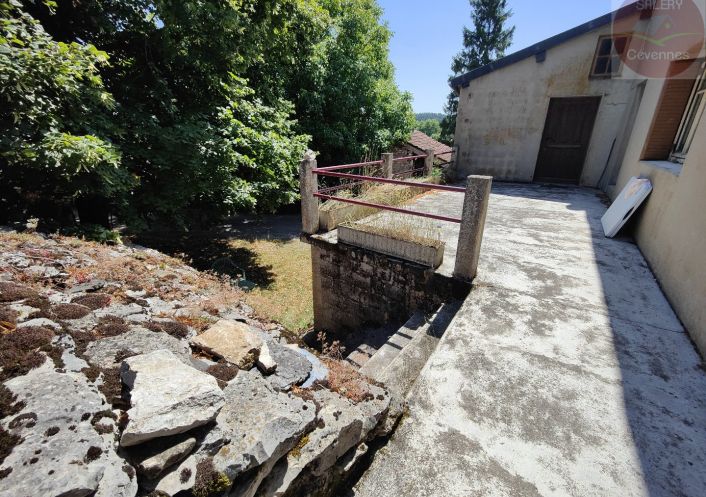 à vendre Maison à rénover Mas Saint Chely