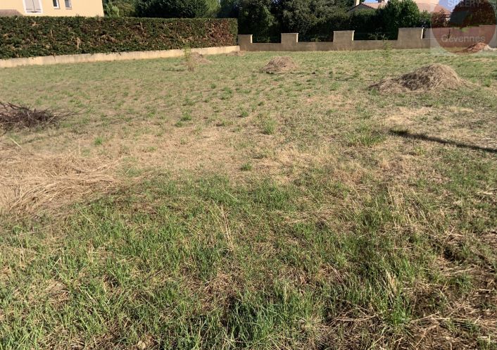 à vendre Terrain constructible Lezan
