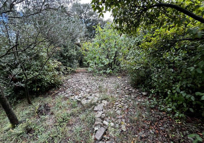 à vendre Terrain constructible Monoblet