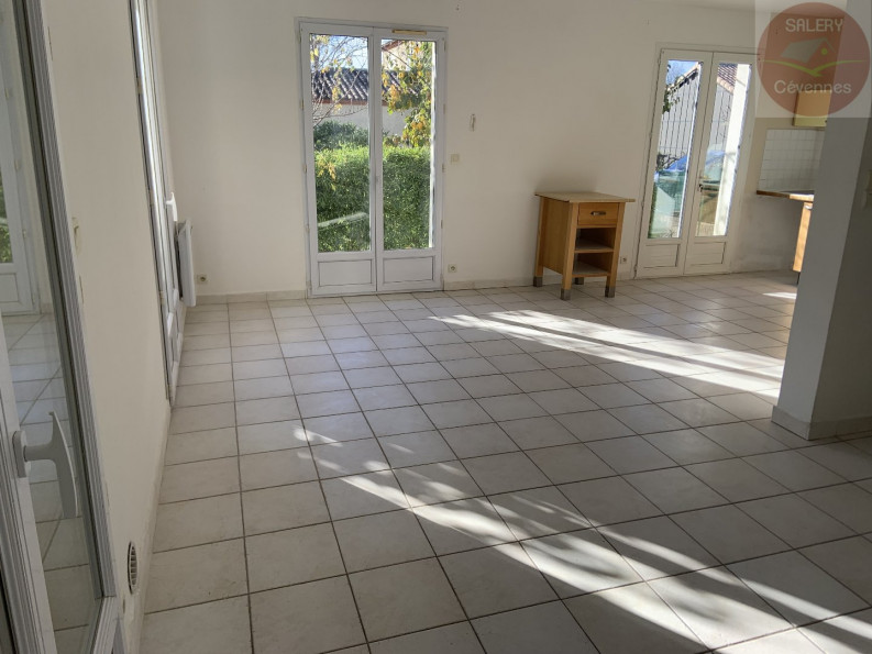 vente Maison Moulezan - Photo 3