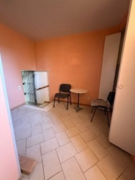 location Local commercial Anduze - Photo 7