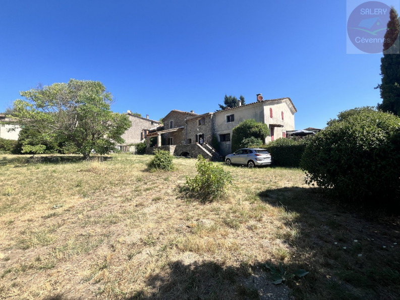 vente Maison Colognac - Photo 1