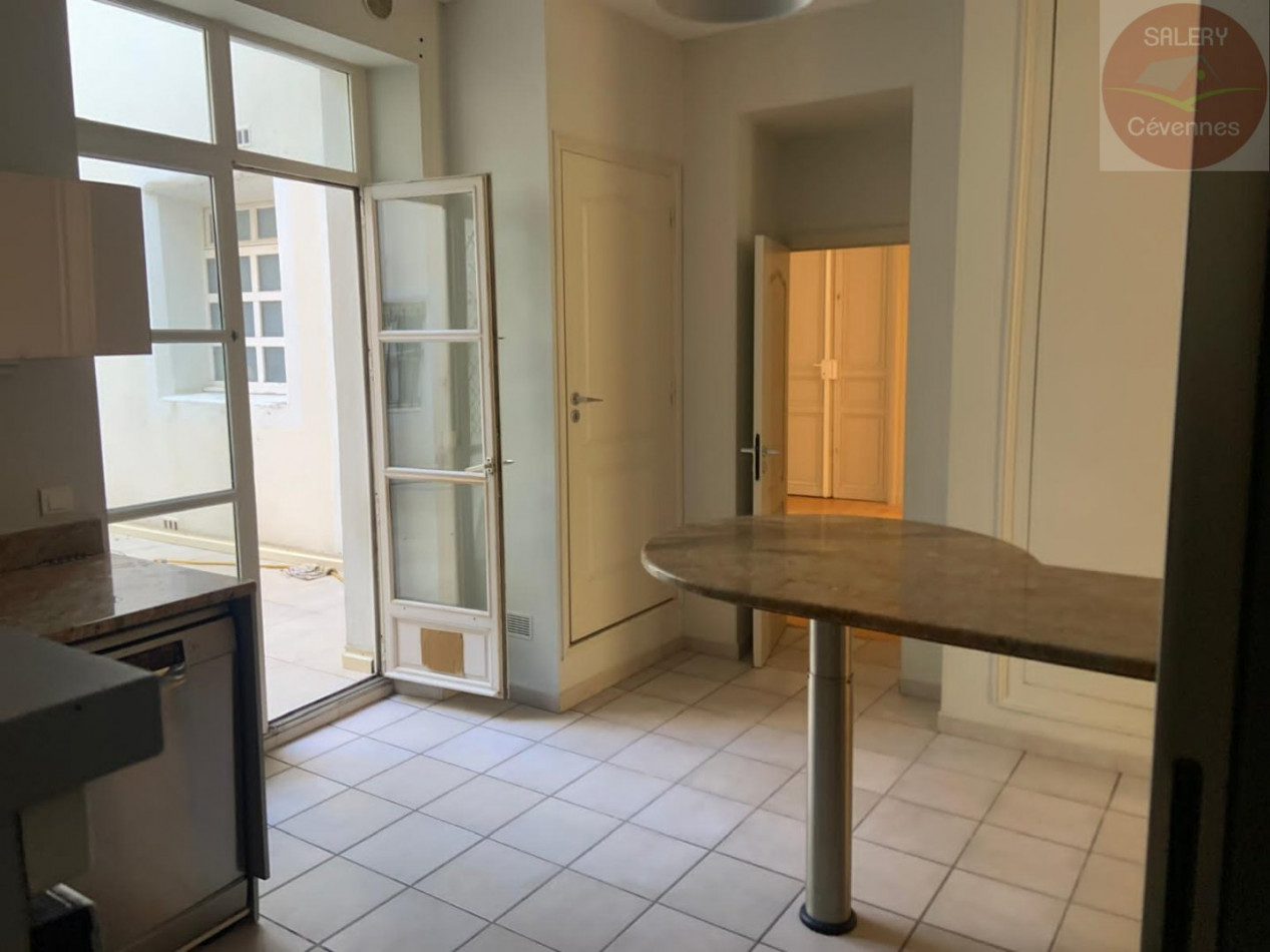 à vendre Appartement bourgeois Nimes - Photo 4
