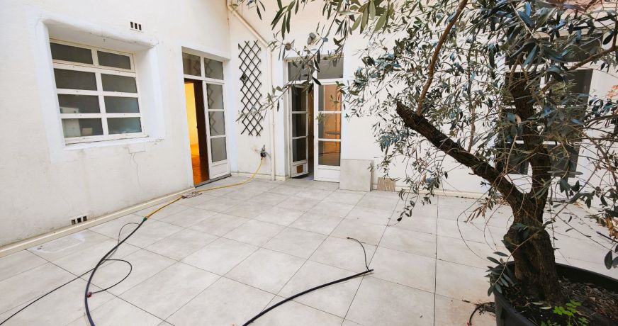 vente Appartement bourgeois Nimes