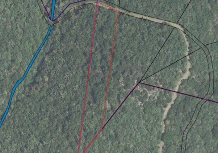 à vendre Terrain non constructible Les Plantiers