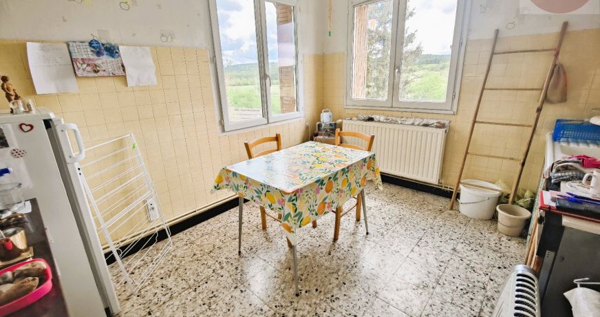 vente Ensemble immobilier Mas Saint Chely