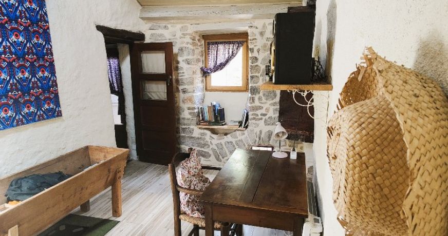vente Maison de hameau Montbrun
