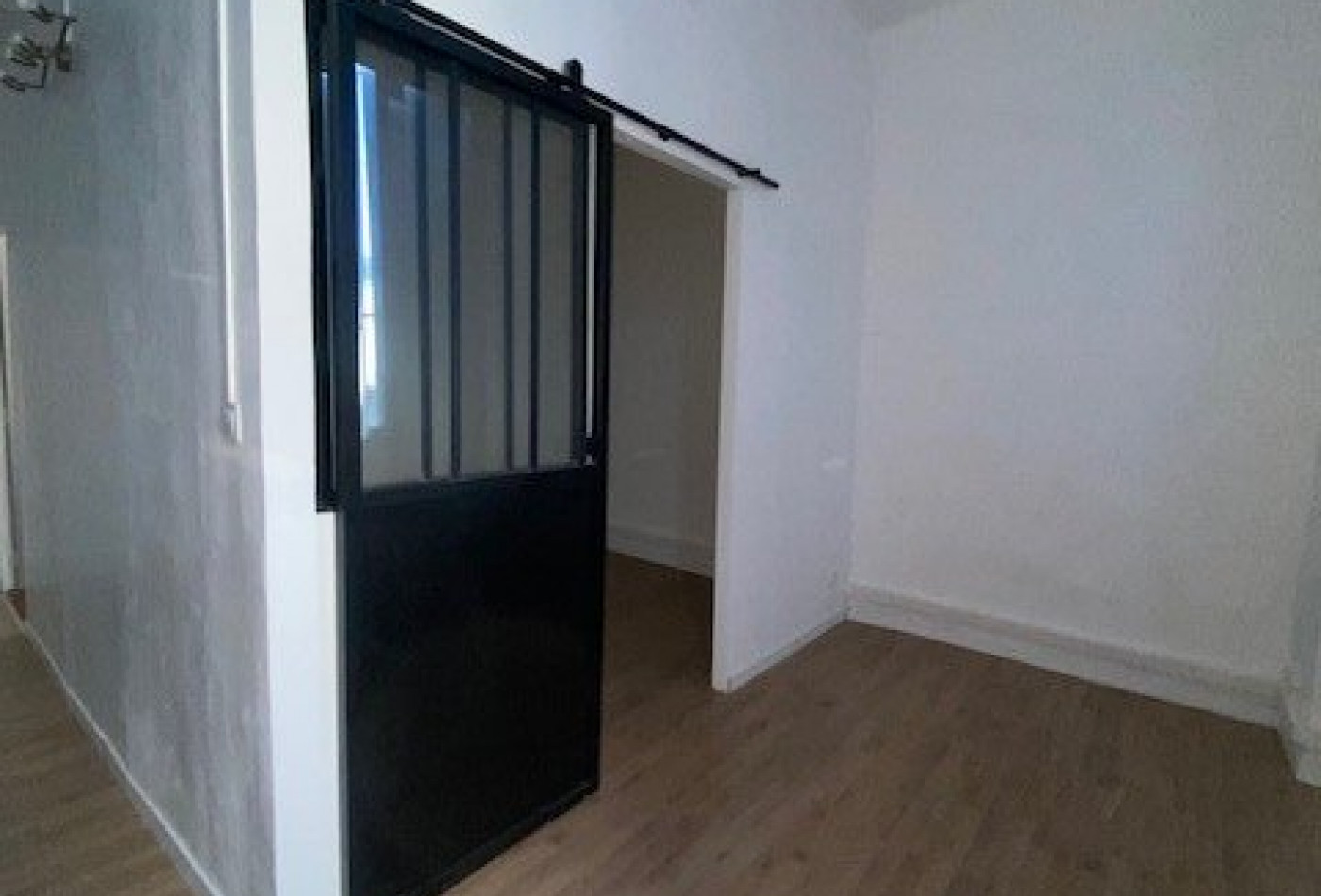 location Studio Saint Hippolyte Du Fort - Photo 3