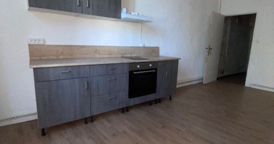 location Studio Saint Hippolyte Du Fort