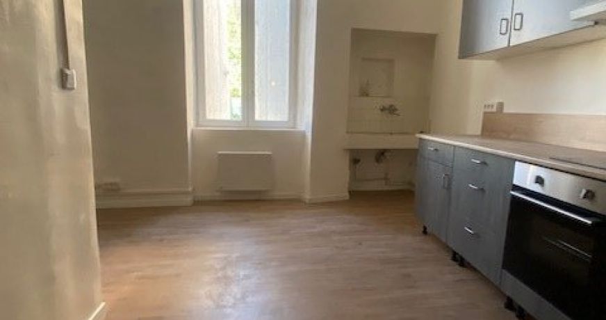 location Studio Saint Hippolyte Du Fort