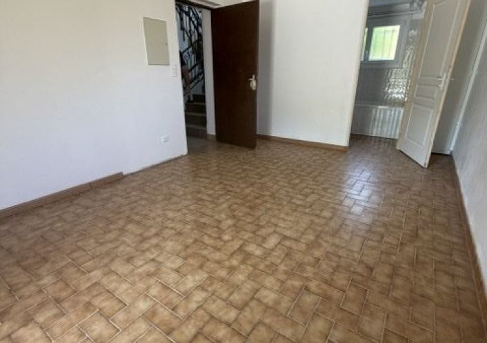 à louer Maison Thoiras