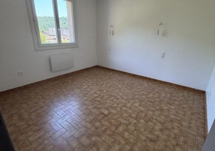 à louer Maison Thoiras