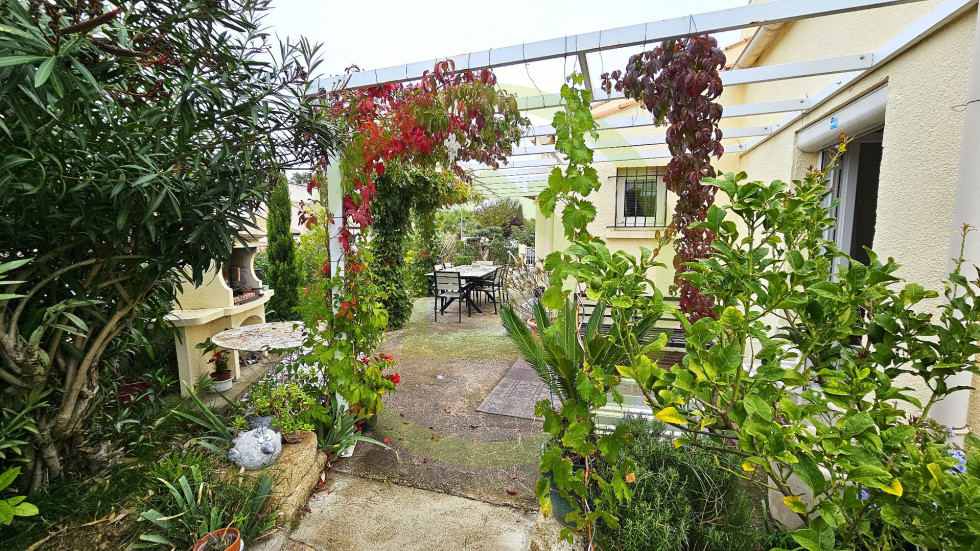 vente Maison rénovée Gigean - Photo 9