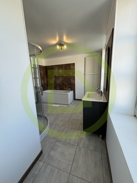 vente Immeuble Chenerailles - Photo 2