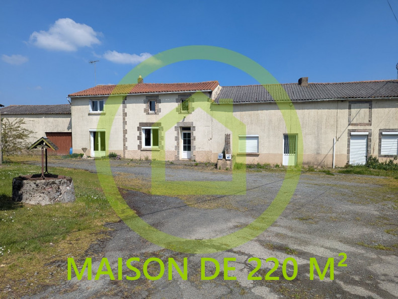 vente Maison et dépendances Mauleon - Photo 1