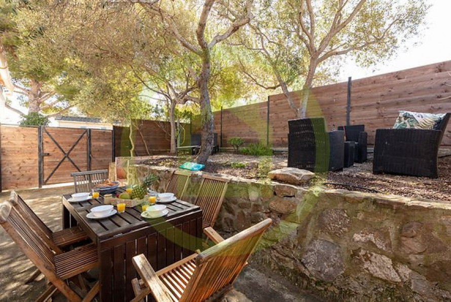 vente Maison Hyeres - Photo 1