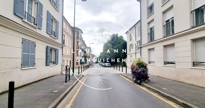 location Parking intérieur Taverny