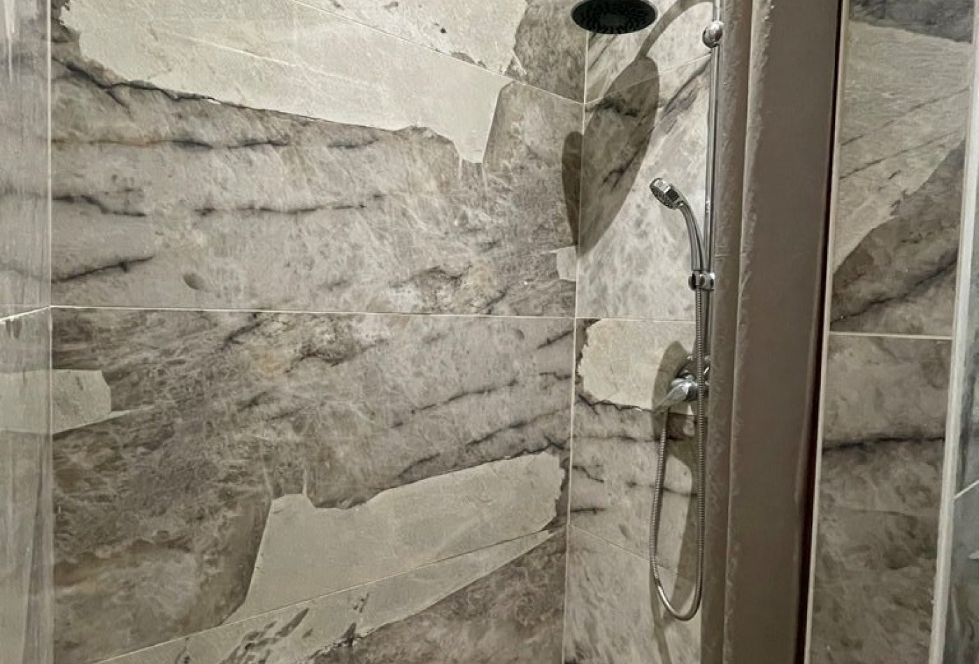 vente Immeuble de rapport Nimes - Photo 5