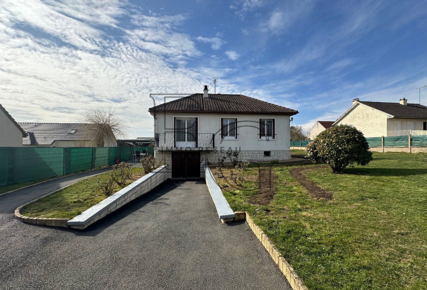 vente Maison Roinville - Photo 1