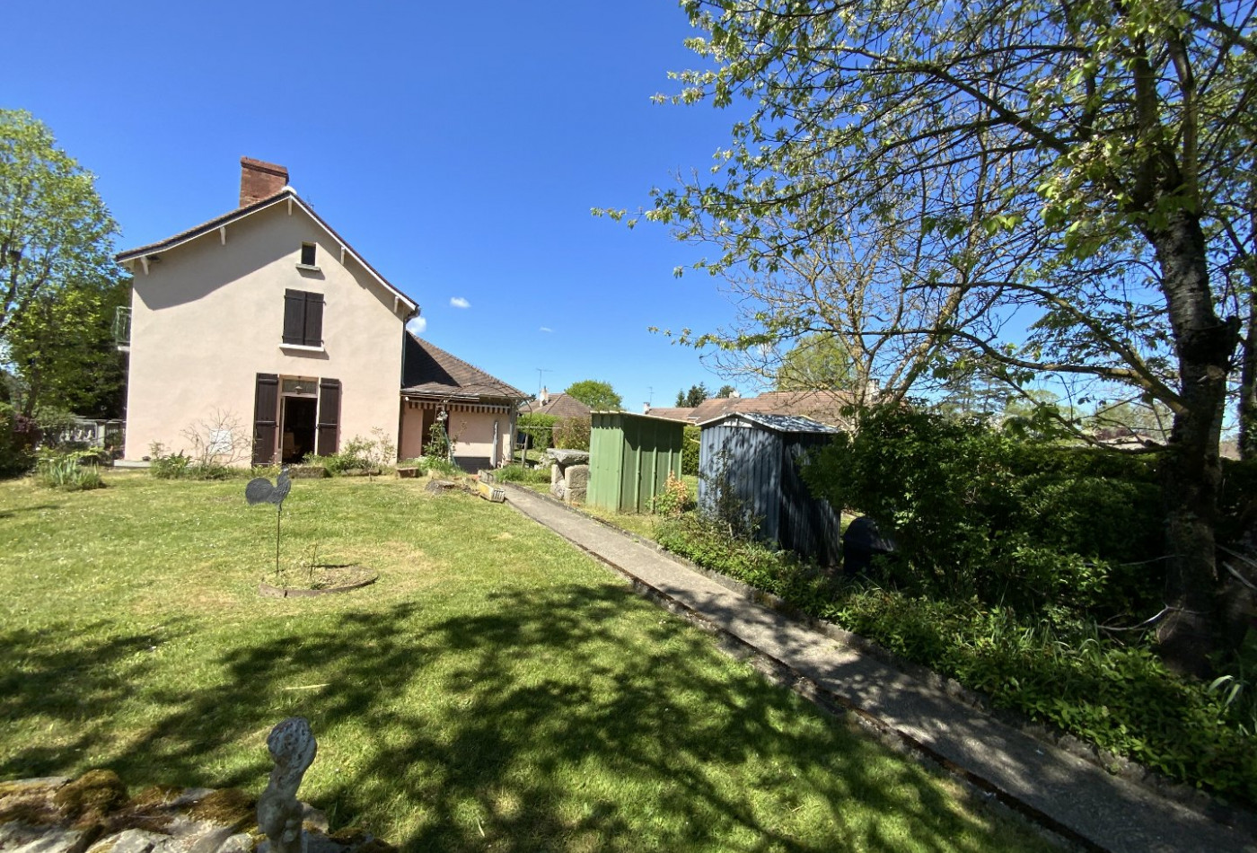 vente Maison Genouillac - Photo 2