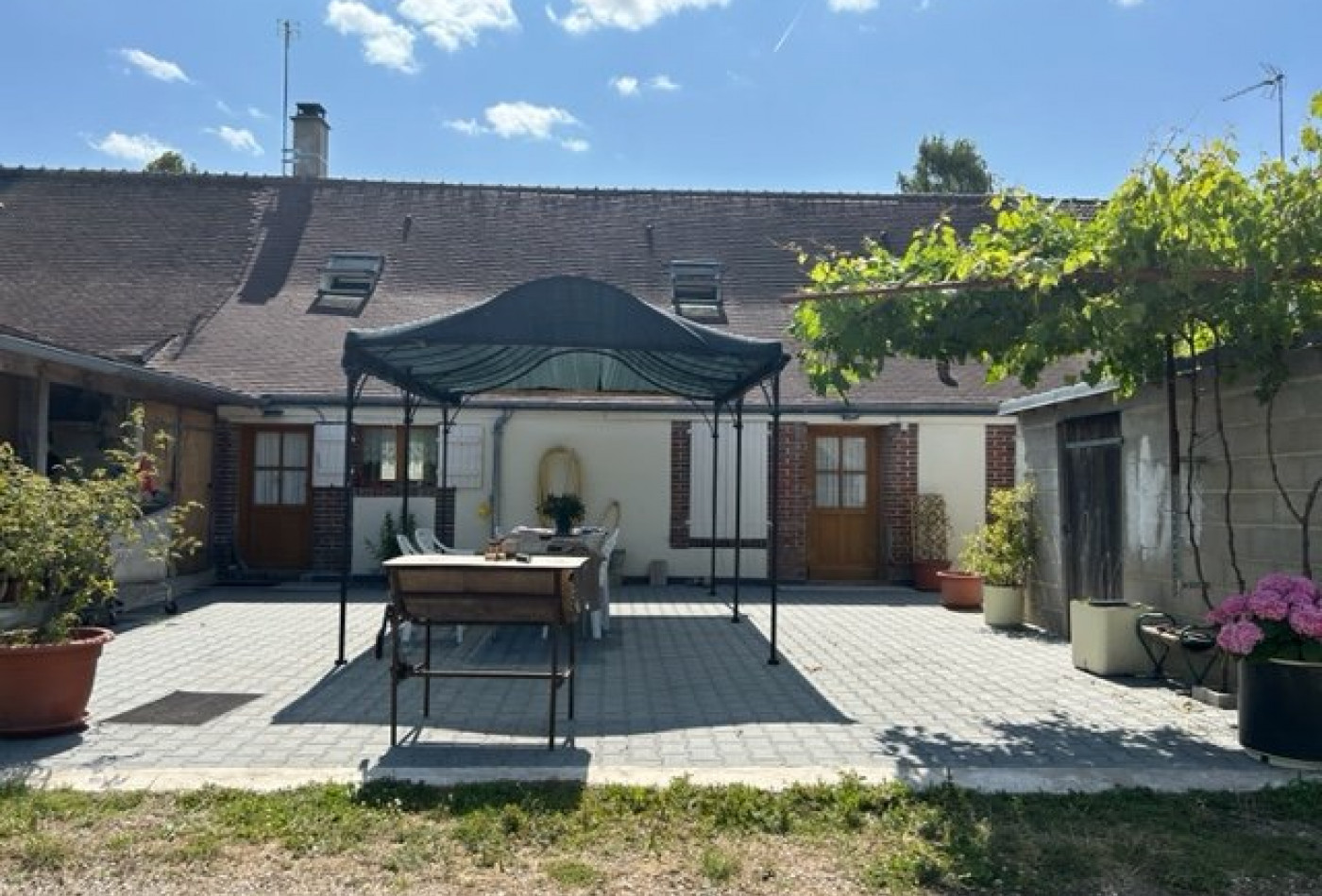 vente Maison de campagne La Bazoche Gouet - Photo 1