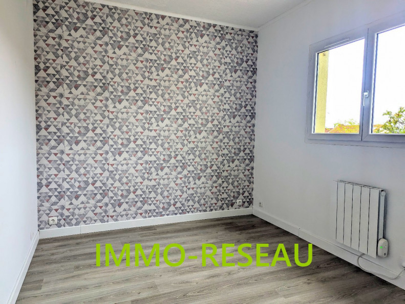 vente Maison à rénover La Roche Sur Yon - Photo 9