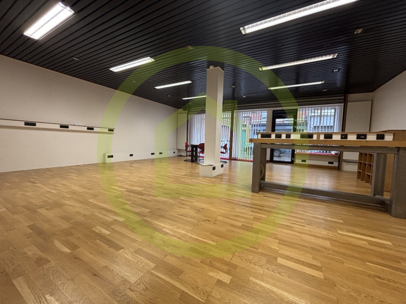 location Local commercial Cambrai - Photo 7
