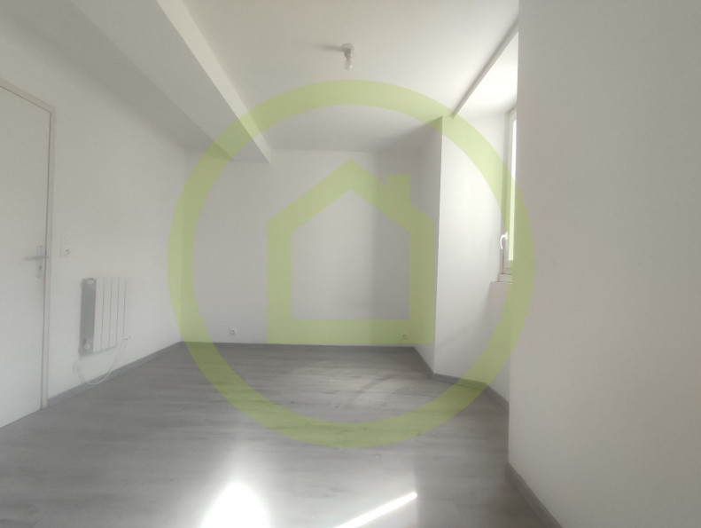vente Immeuble Saint Genis De Saintonge - Photo 1