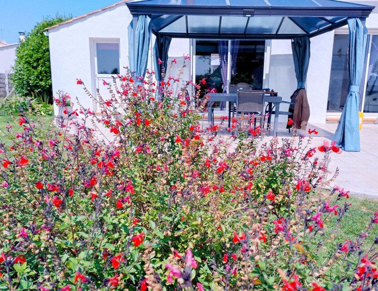 vente Maison Saint Urbain - Photo 2