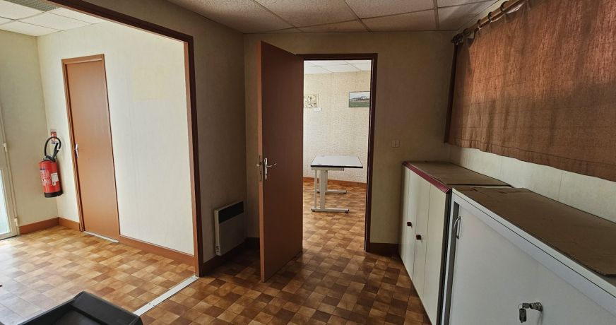 vente Entrepots et bureaux Le Pechereau