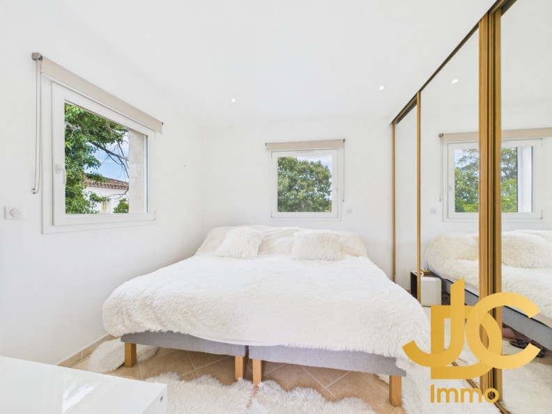 vente Maison et dépendances Saint Raphael - Photo 6