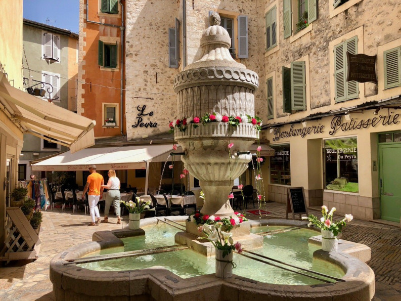 vente Immeuble Vence - Photo 1