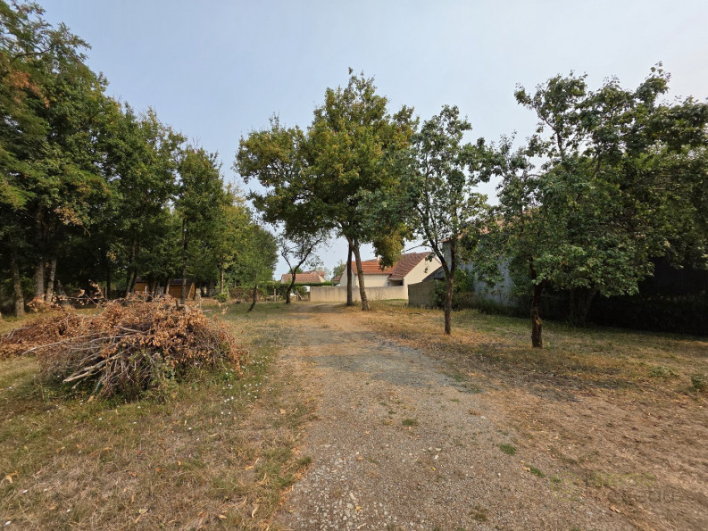vente Terrain Les Bordes - Photo 5