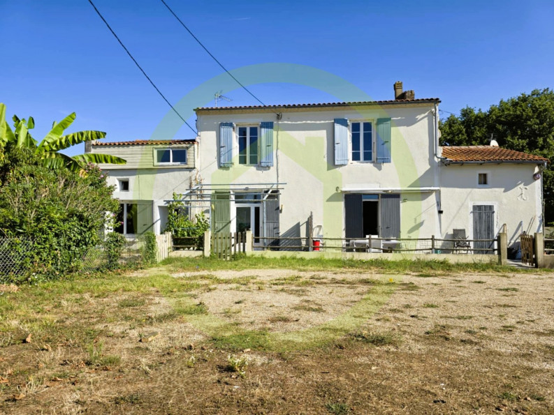 vente Maison Chenac Saint Seurin D'uzet - Photo 1