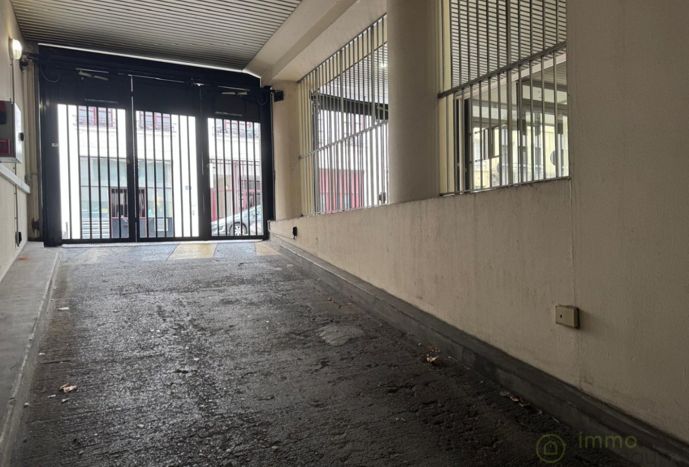 vente Parking intérieur Paris 17eme Arrondissement - Photo 5