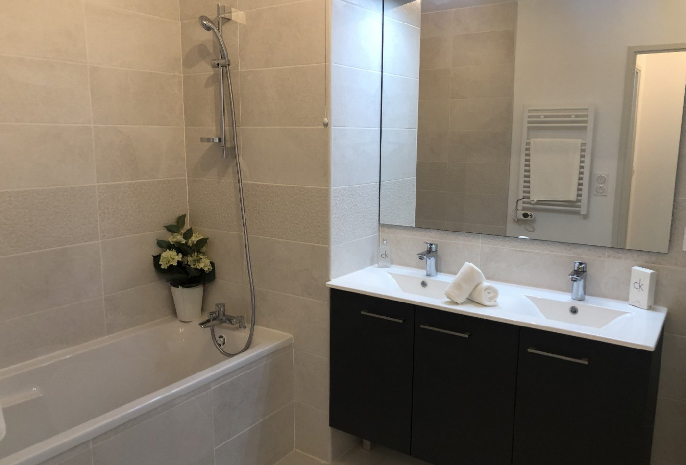 vente Appartement Hyeres - Photo 4