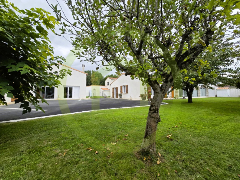 vente Maison Breuillet - Photo 1
