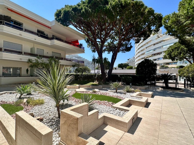vente Appartement Villeneuve Loubet - Photo 1