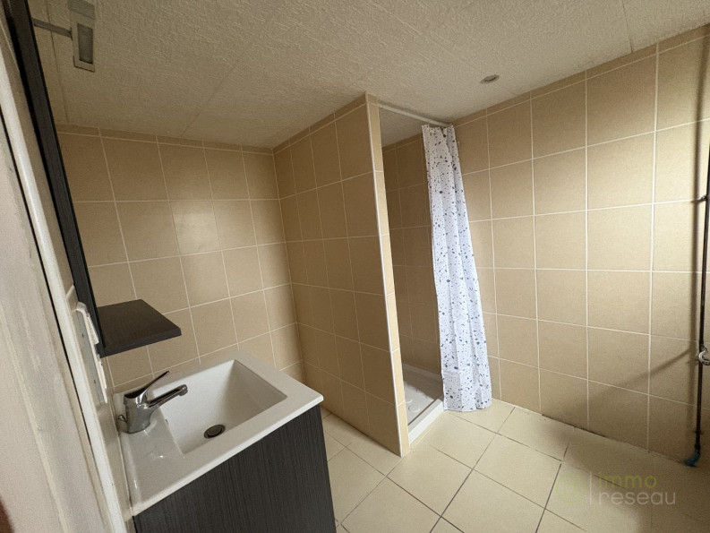 vente Maison Charleval - Photo 8