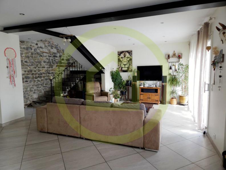 vente Maison Orbeil - Photo 1