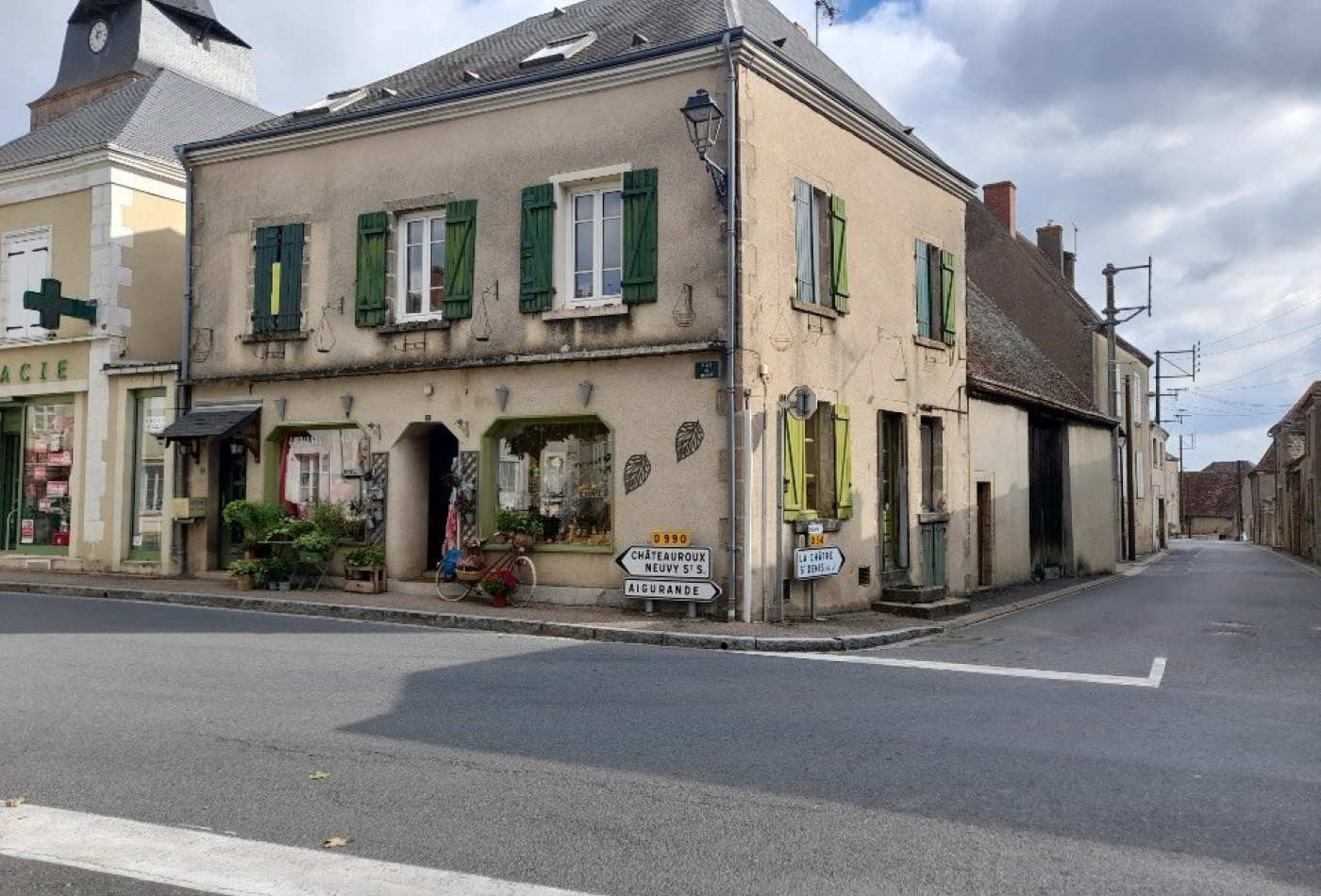 vente Maison Cluis - Photo 2