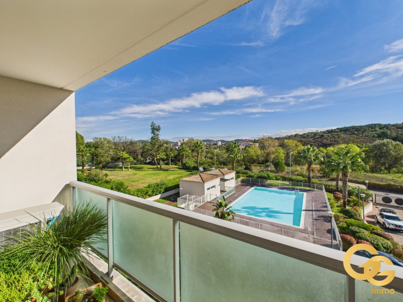 vente Appartement Le Cannet - Photo 2