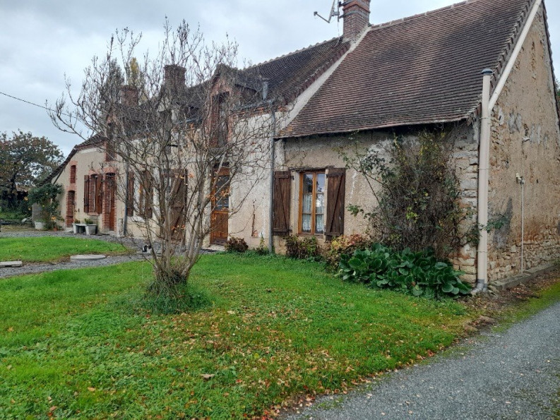 vente Maison Neuvy Saint Sepulchre - Photo 2