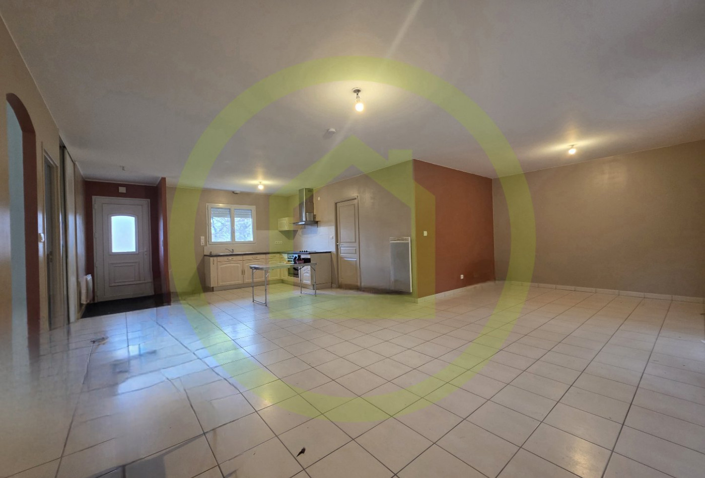 location Maison La Couronne - Photo 3