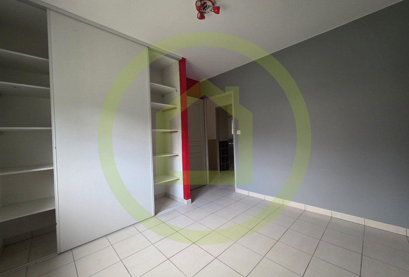 location Maison La Couronne - Photo 6