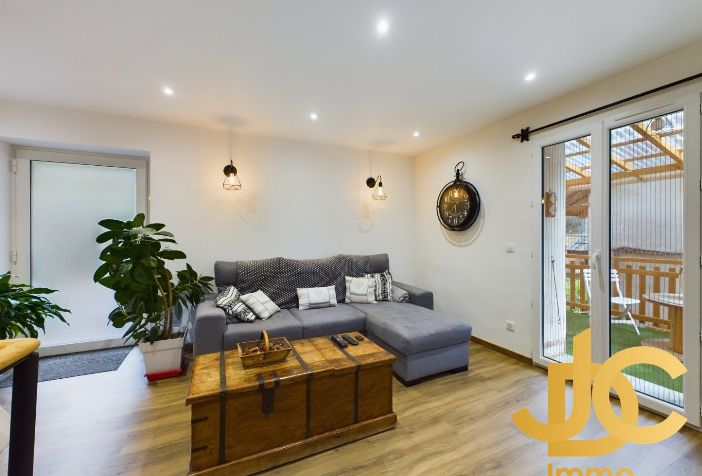 vente Maison de village Isola - Photo 1