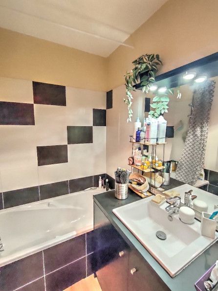 vente Appartement La Roquebrussanne - Photo 5