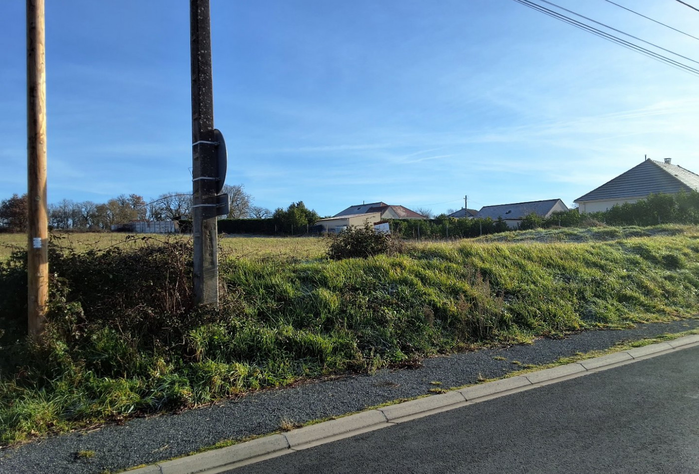 vente Terrain constructible Le Blanc - Photo 1