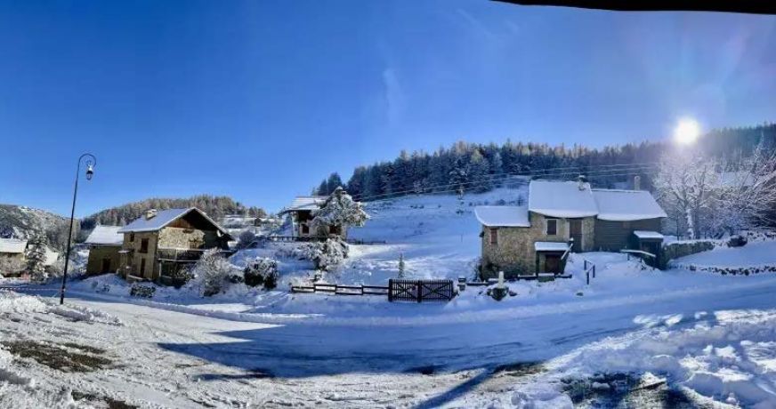 vente Local commercial Roubion